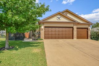 707 Hedgewood DR, Georgetown, TX 78628