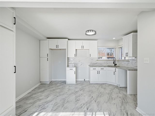 11757 Eileen, Redford Charter Township, MI 48239