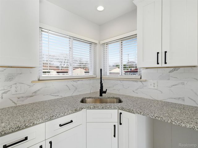 11757 Eileen, Redford Charter Township, MI 48239