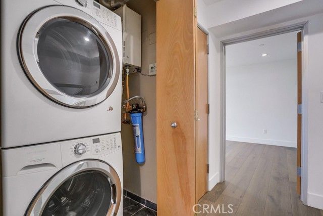 35 Raymond 404, Pasadena, CA 91103