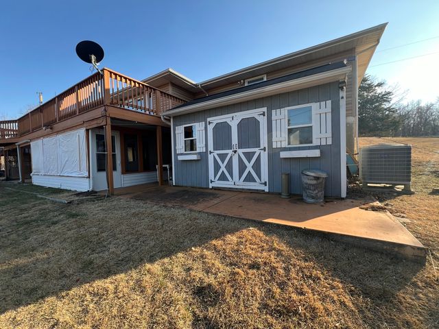 1991 S Lakeshore Drive, Goreville, IL 62939