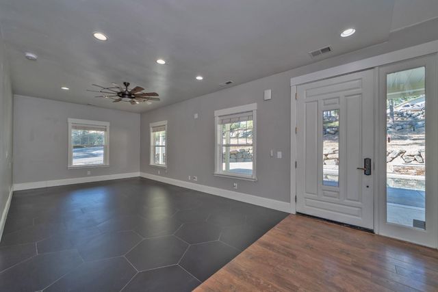 1988 Cold Springs Rd, Placerville, CA 95667