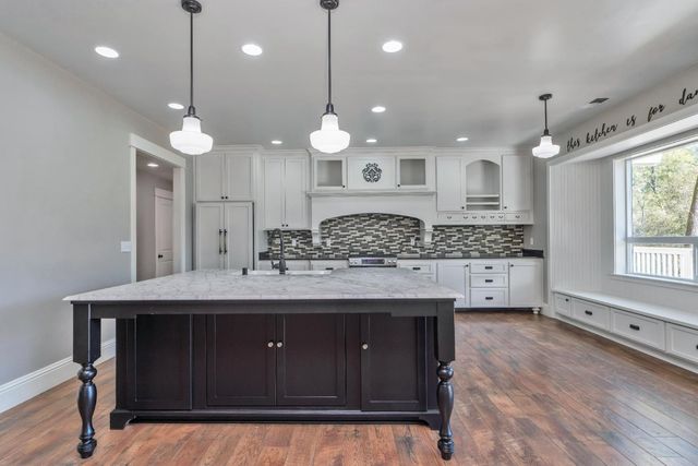 1988 Cold Springs Rd, Placerville, CA 95667