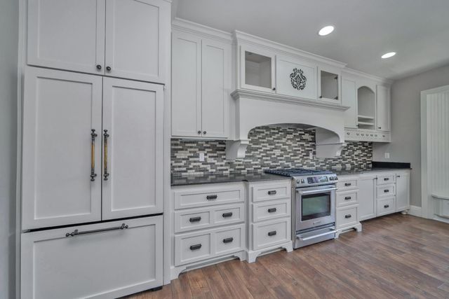 1988 Cold Springs Rd, Placerville, CA 95667