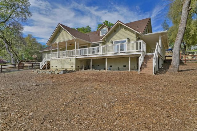 1988 Cold Springs Rd, Placerville, CA 95667