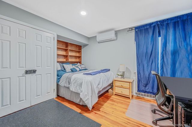 523 E Fulton Street, Long Beach, NY 11561