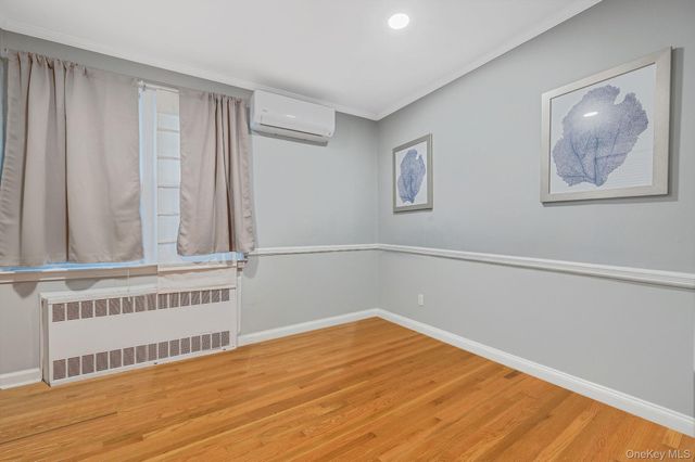 523 E Fulton Street, Long Beach, NY 11561