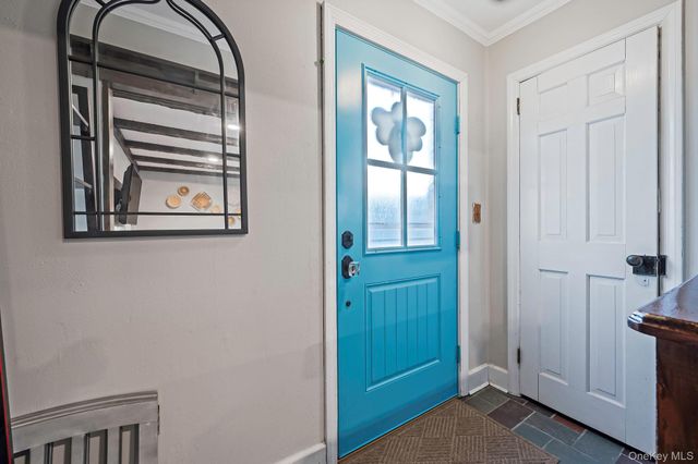 523 E Fulton Street, Long Beach, NY 11561