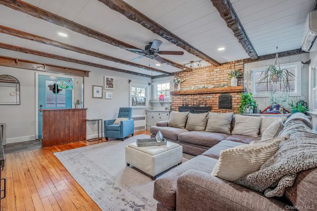 523 E Fulton Street, Long Beach, NY 11561