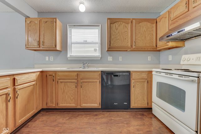 7322 Kimble Drive, Indianapolis, IN 46217