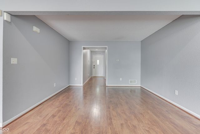 7322 Kimble Drive, Indianapolis, IN 46217