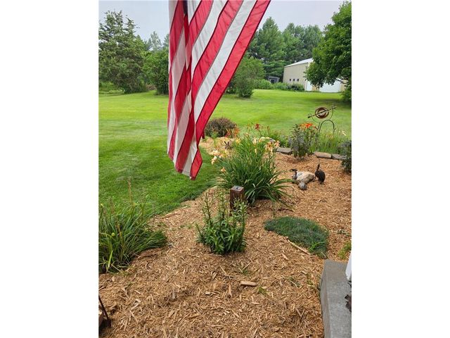 602 Summerfield Circle, Hudson, WI 54016