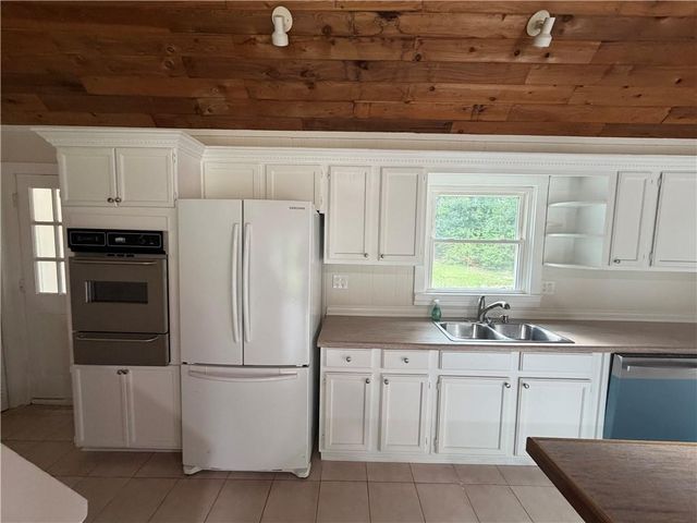 1526 Lost Mountain Road, Powder Springs, GA 30127