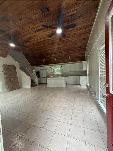 1526 Lost Mountain Road, Powder Springs, GA 30127