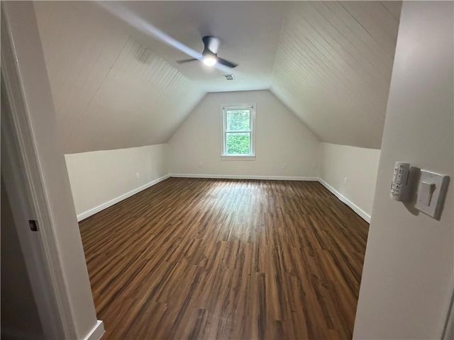 1526 Lost Mountain Road, Powder Springs, GA 30127