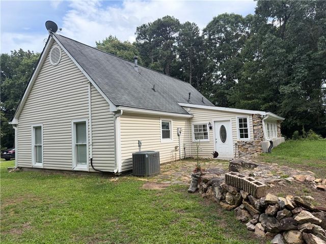 1526 Lost Mountain Road, Powder Springs, GA 30127