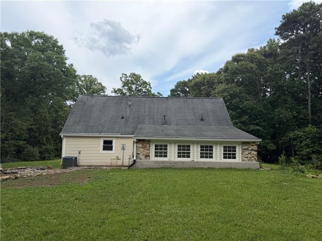 1526 Lost Mountain Road, Powder Springs, GA 30127