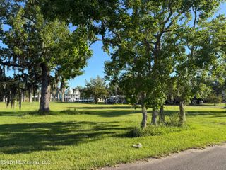 10058 E Shorecrest Road, Biloxi, MS 39532