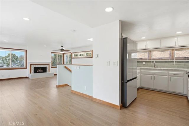 2744 E 20th Street, Signal Hill, CA 90755