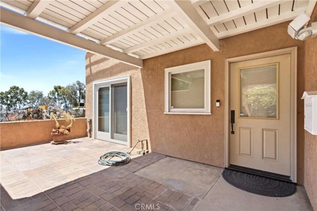 2744 E 20th Street, Signal Hill, CA 90755
