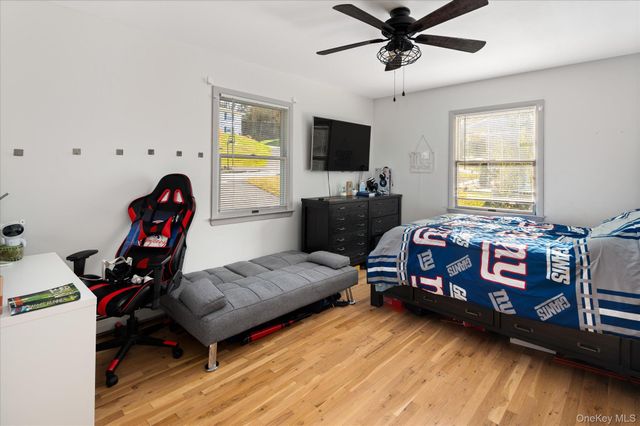 40 Saint Michaels Terrace, Carmel, NY 10512