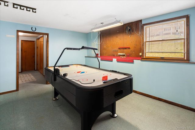 40 Saint Michaels Terrace, Carmel, NY 10512