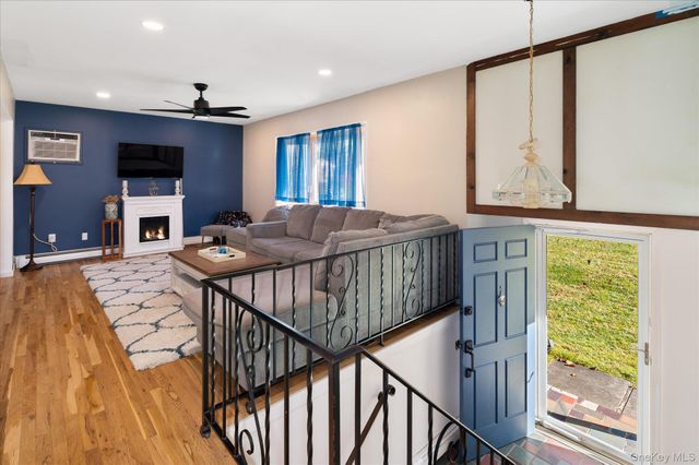 40 Saint Michaels Terrace, Carmel, NY 10512