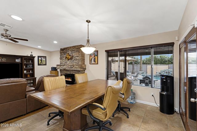 13402 N 47TH Place, Phoenix, AZ 85032