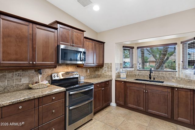 13402 N 47TH Place, Phoenix, AZ 85032
