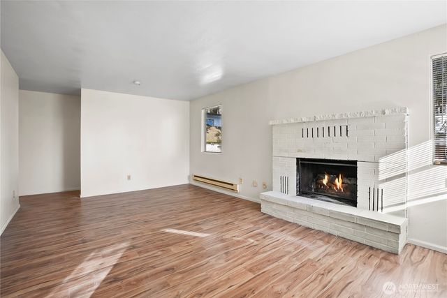 2524 NE 130th Street, Seattle, WA 98125