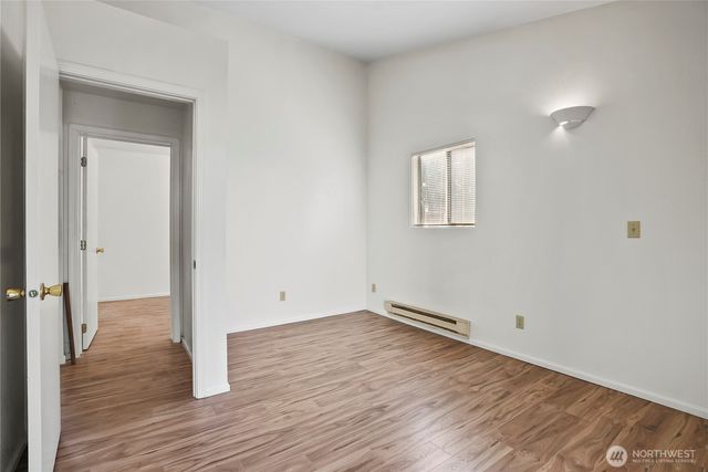 2524 NE 130th Street, Seattle, WA 98125