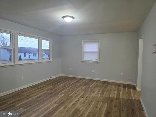 11 FAIRVIEW AVE, Bridgeton, NJ 08302