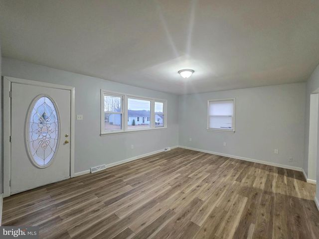 11 FAIRVIEW AVE, Bridgeton, NJ 08302