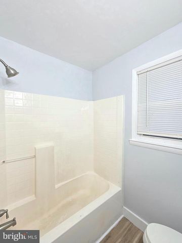 11 FAIRVIEW AVE, Bridgeton, NJ 08302