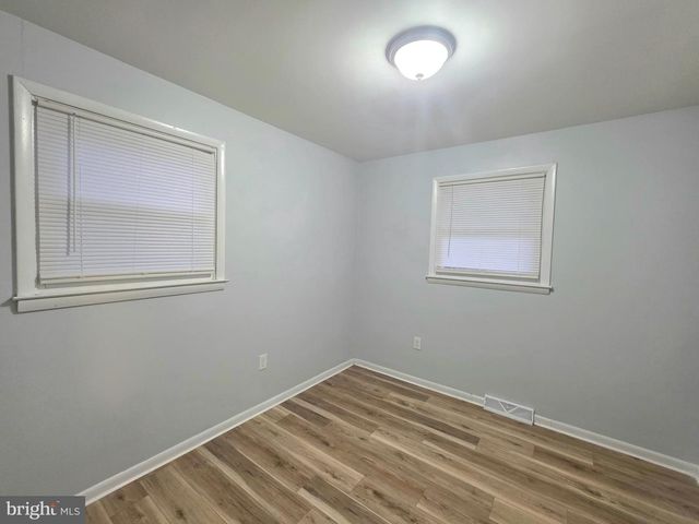 11 FAIRVIEW AVE, Bridgeton, NJ 08302