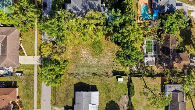 2320 FLORINDA STREET, Sarasota, FL 34231