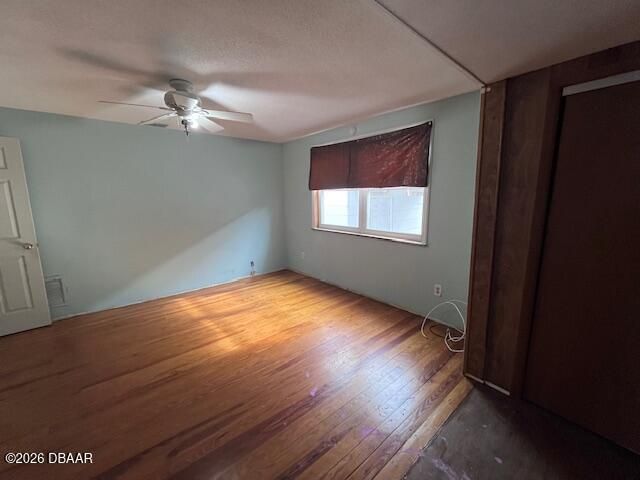 356 Clifton Avenue, Holly Hill, FL 32117