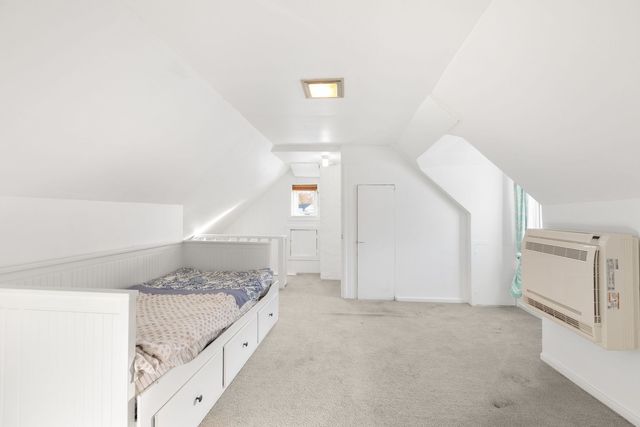 331 Granby Road, Lake Forest, IL 60045