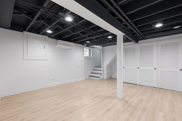 331 Granby Road, Lake Forest, IL 60045