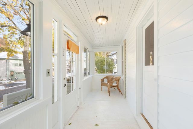 331 Granby Road, Lake Forest, IL 60045