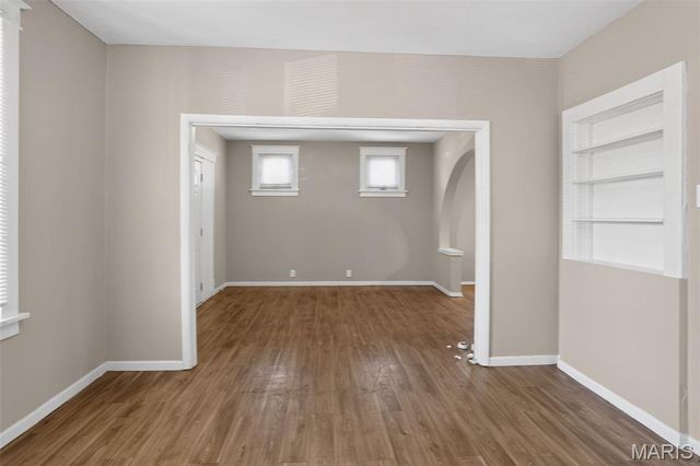 7247 Saint Andrews Place, St Louis, MO 63121