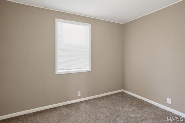 7247 Saint Andrews Place, St Louis, MO 63121