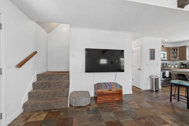 5826 Hilltop Avenue, Panama City Beach, FL 32408