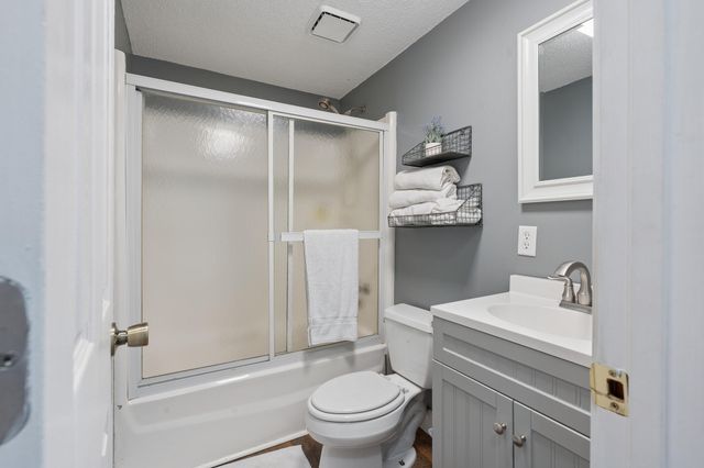 5826 Hilltop Avenue, Panama City Beach, FL 32408