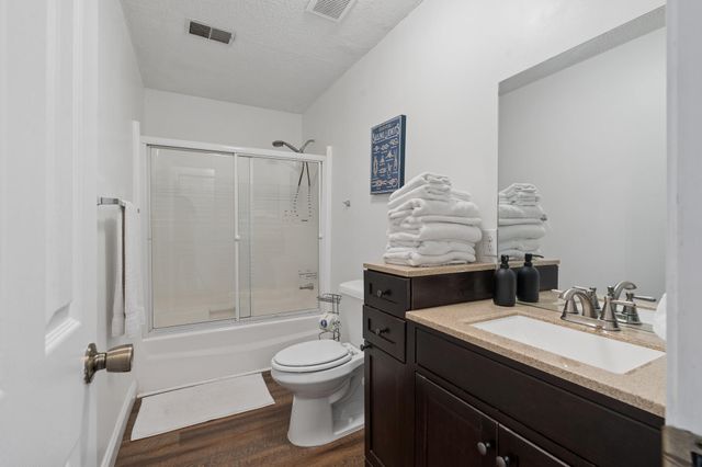 5826 Hilltop Avenue, Panama City Beach, FL 32408