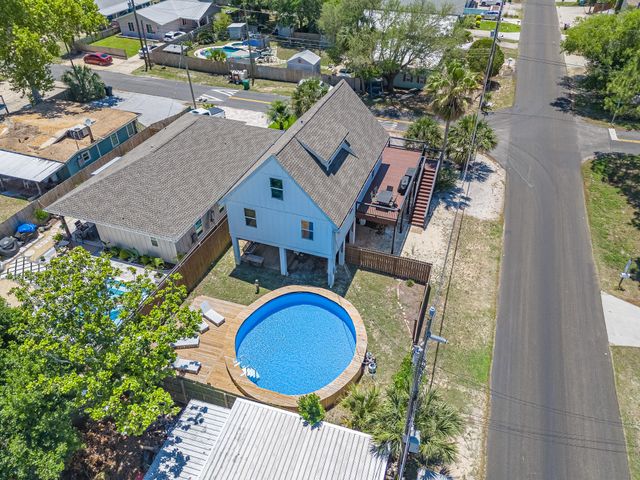 5826 Hilltop Avenue, Panama City Beach, FL 32408