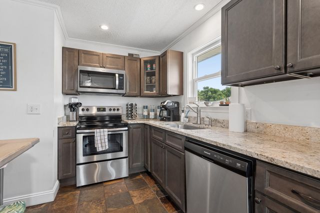 5826 Hilltop Avenue, Panama City Beach, FL 32408