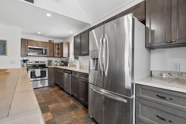 5826 Hilltop Avenue, Panama City Beach, FL 32408