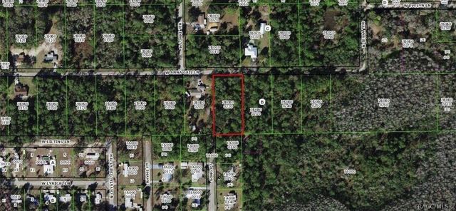8266 W ANNA GAIL LANE, Crystal River, FL 34429