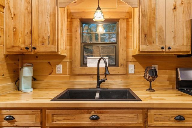 1373b Bridge Street, Branchville, SC 29432